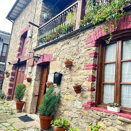 La Casa De Melia Y Victor *