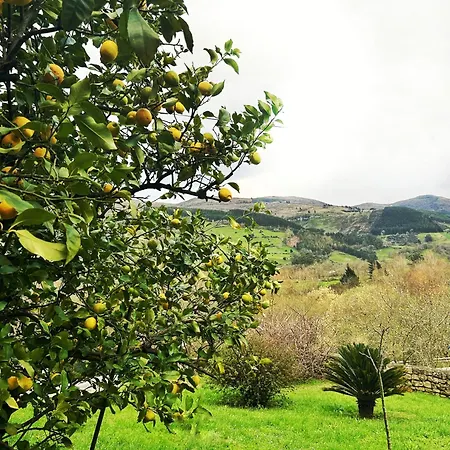 La Casa De Melia Y Victor * Villegas, Province of Burgos